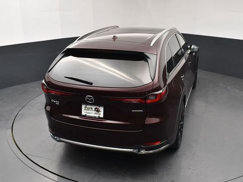 Used 2024 MAZDA CX-90 Plug-In Hybrid w/ Premium Plus AWD/4WD image 17