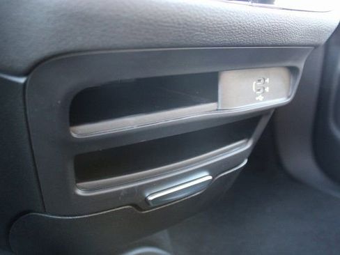 New 2026 Chrysler Pacifica Select image 22