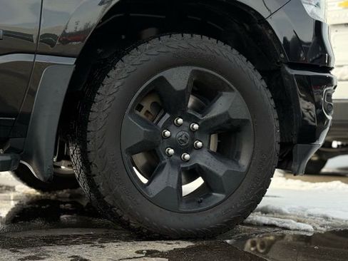 Used 2019 RAM 1500 Sport w/ Level 2 Equipment Group image 39