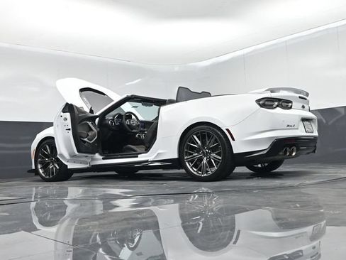 Used 2022 Chevrolet Camaro ZL1 RWD image 73