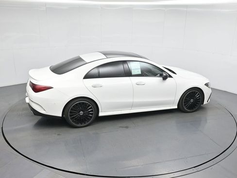 Used 2024 Mercedes-Benz CLA 250 image 40