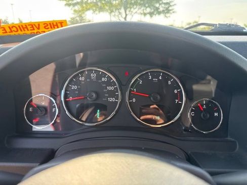 Used 2012 Jeep Liberty Limited Jet w/ Comfort/Convenience Group AWD/4WD image 15