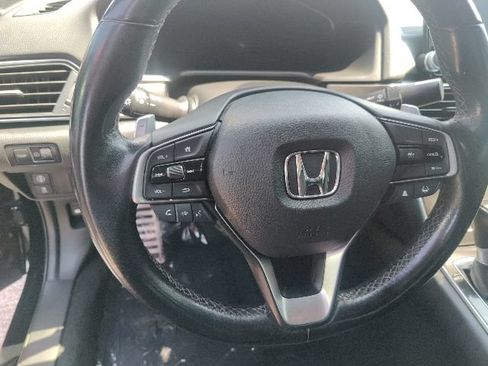 Used 2022 Honda Accord Sport image 18
