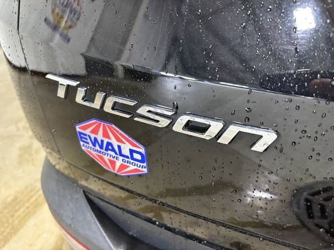 Used 2023 Hyundai Tucson Limited image 27