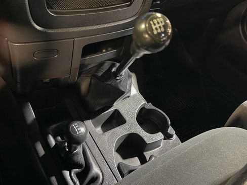 Used 2005 Dodge Ram 2500 Truck SLT w/ Quad Cab Big Horn Value Group image 4