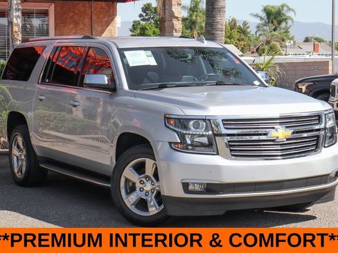 Used 2020 Chevrolet Suburban Premier RWD image 2