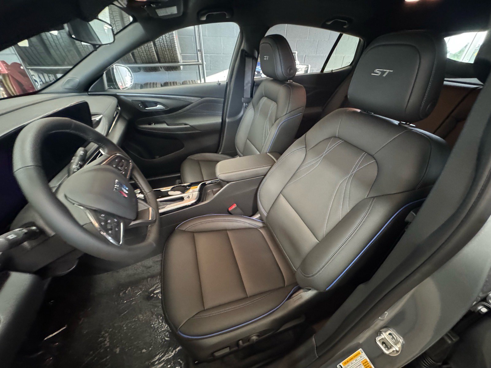 New 2026 Buick Envista Sport Touring w/ Convenience I Package FWD image 17