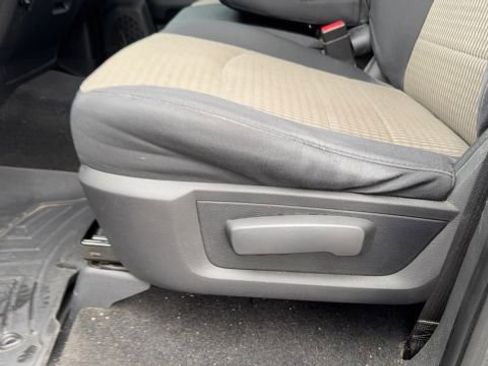 Used 2012 RAM 2500 SLT image 10