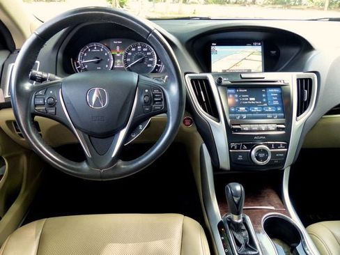Used 2018 Acura TLX w/ Technology Package FWD image 6