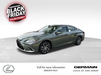 New 2025 Lexus ES 350 w/ Premium Package