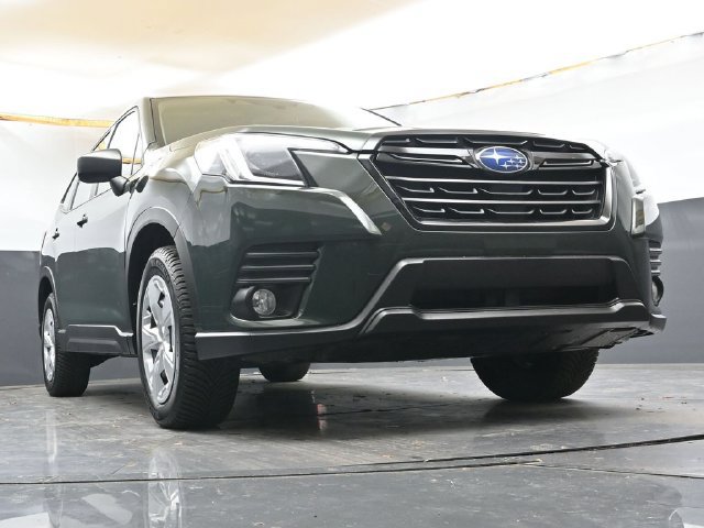 Used 2023 Subaru Forester AWD/4WD image 36