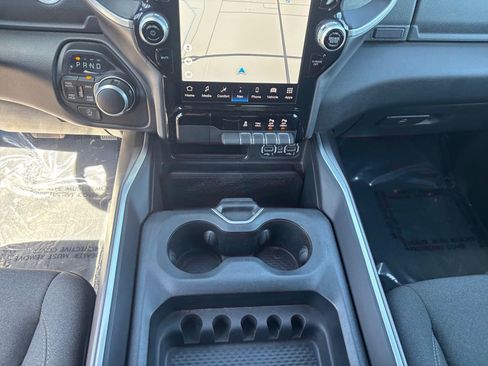 Used 2023 RAM 1500 Big Horn AWD/4WD image 29