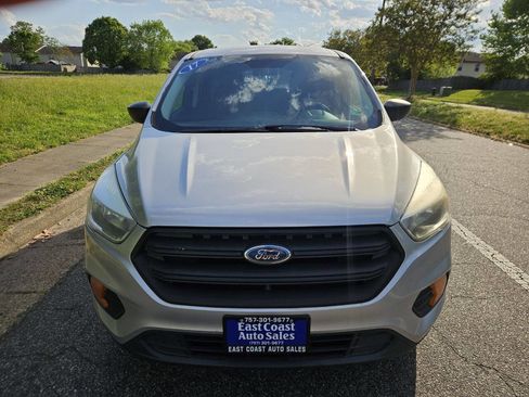 Used 2017 Ford Escape S image 9