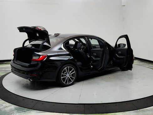 Used 2021 BMW 330i Sedan RWD image 11