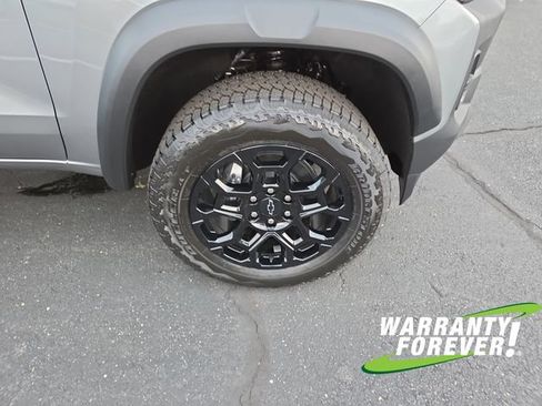 New 2026 Chevrolet Colorado Trail Boss AWD/4WD image 19
