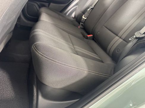 Used 2025 Hyundai Venue SEL FWD image 28