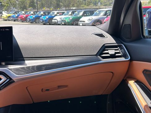 Used 2023 BMW 330e xDrive w/ Premium Package AWD/4WD image 26