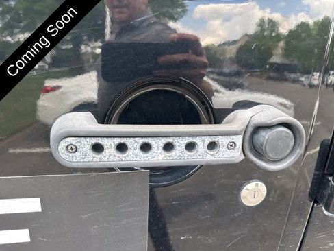 Used 2017 Jeep Wrangler Unlimited Sport AWD/4WD image 19