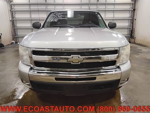 Used 2011 Chevrolet Silverado 1500 LT w/ All-Star Edition AWD/4WD image 7