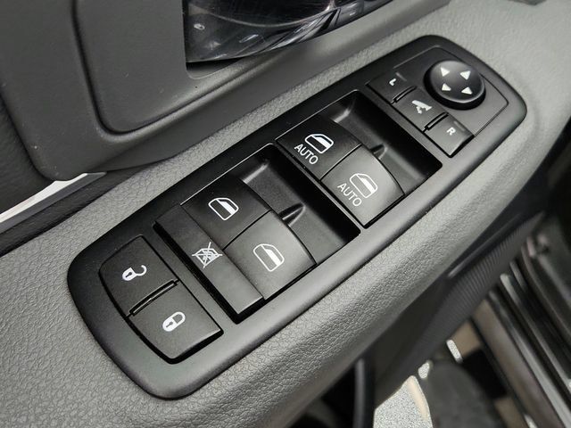 Used 2015 RAM 1500 Big Horn AWD/4WD image 19