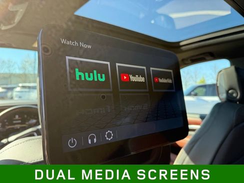 Used 2024 GMC Yukon Denali Ultimate image 9