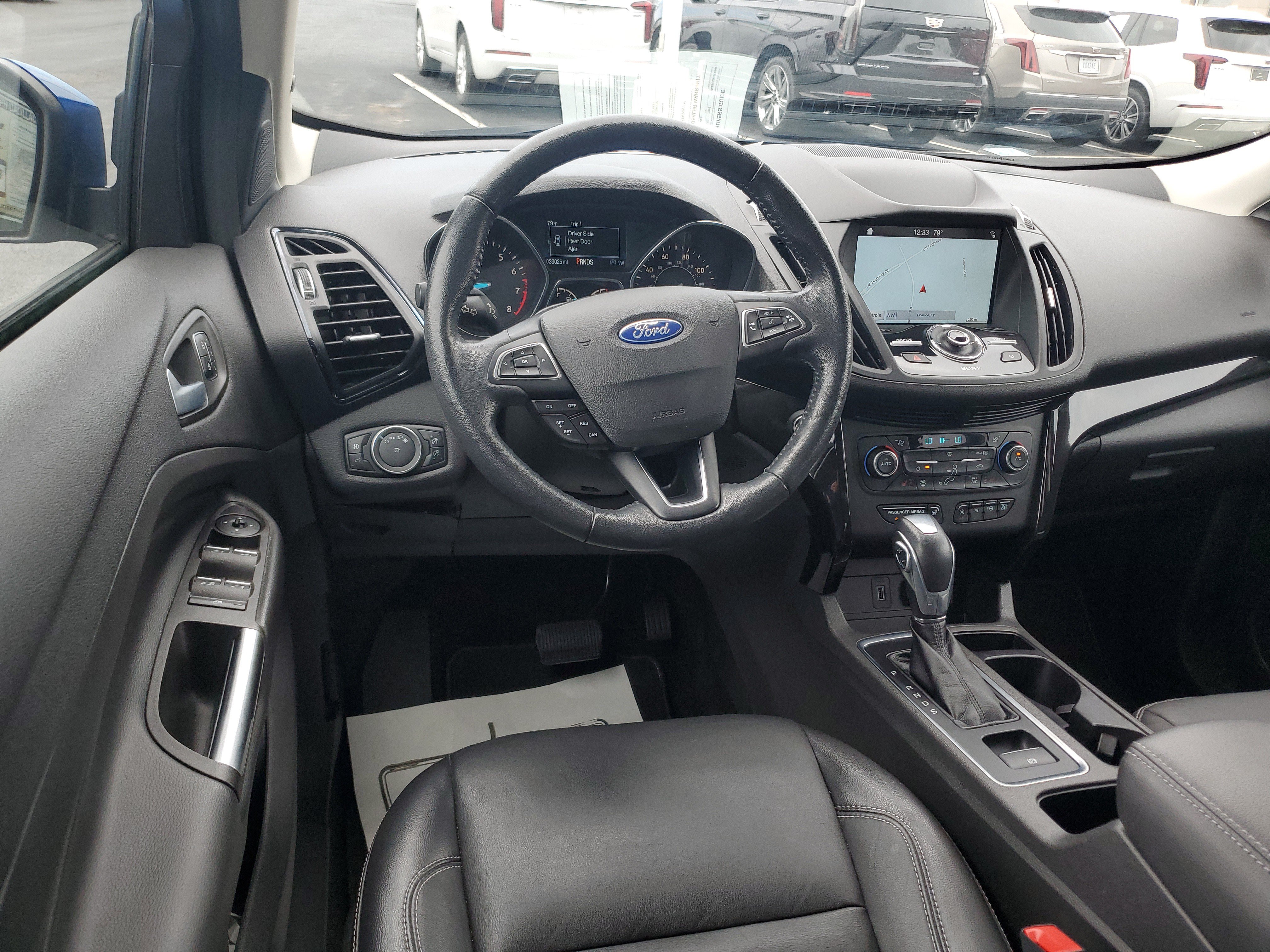 Used 2019 Ford Escape Titanium AWD/4WD image 11