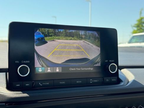 Used 2023 Honda Accord EX image 7