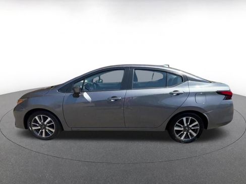 Used 2025 Nissan Versa SV FWD image 8
