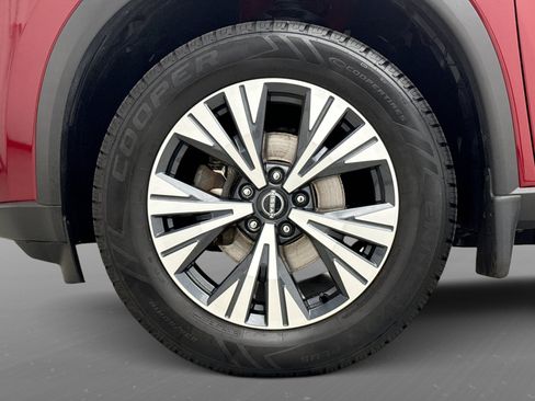 Used 2023 Nissan Rogue SV w/ SV Premium B Package AWD/4WD image 24