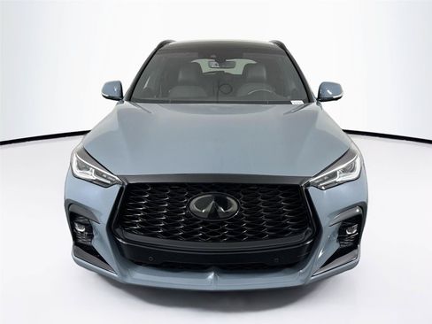 Used 2025 INFINITI QX50 Sport AWD/4WD image 9