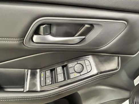 New 2026 Nissan Rogue SV image 13