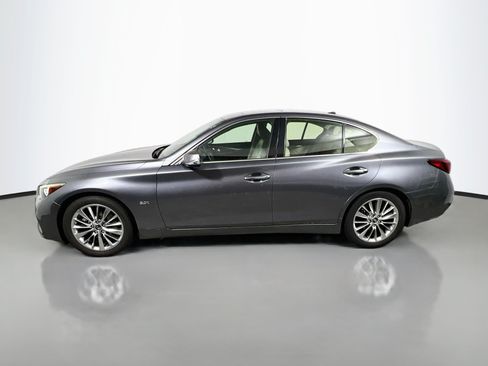 Used 2018 INFINITI Q50 Luxe RWD image 9