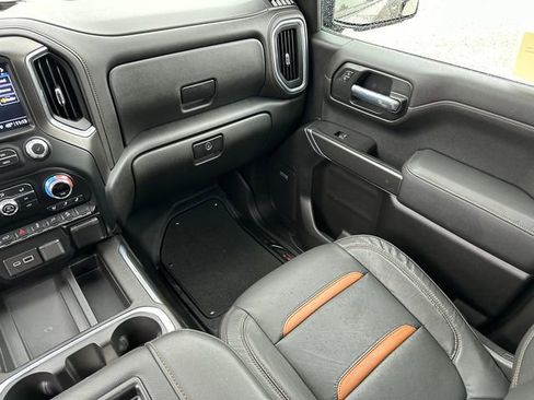 Certified 2021 GMC Sierra 1500 AT4 w/ AT4 Value Package AWD/4WD image 25