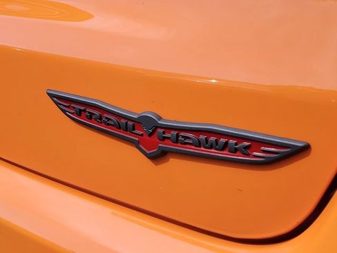 Used 2026 Jeep Compass Trailhawk AWD/4WD image 9