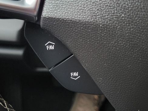 Used 2018 Chevrolet Camaro LT w/ RS Package image 19