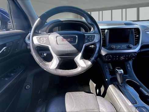 Used 2017 GMC Acadia SLT FWD image 6