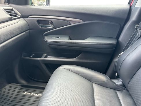 Used 2023 Honda Ridgeline RTL-E image 22