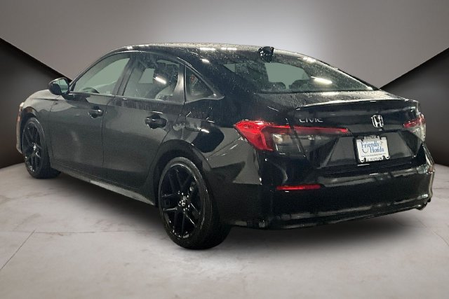 Used 2024 Honda Civic Sport image 4