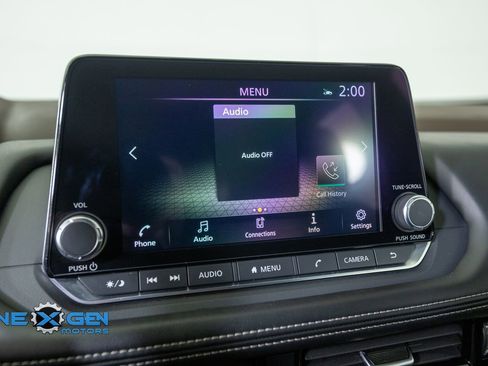 Used 2022 Nissan Rogue SV FWD image 15