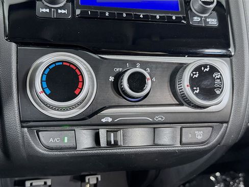 Used 2019 Honda Fit LX image 21