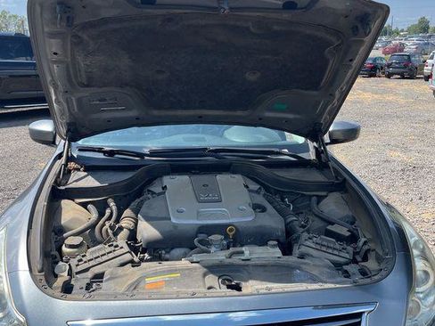 Used 2013 INFINITI G37 Journey w/ Premium Pkg image 15