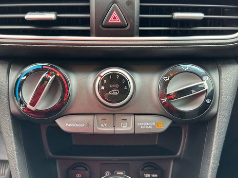 Used 2020 Hyundai Kona SE image 22