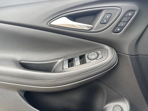 Used 2023 Buick Encore GX Essence w/ Experience Buick Package image 20