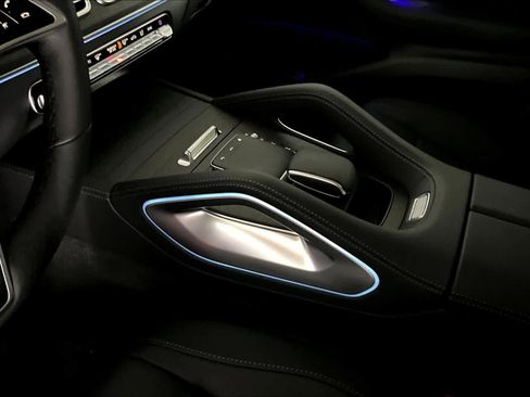 New 2026 Mercedes-Benz GLE 350 4MATIC image 11