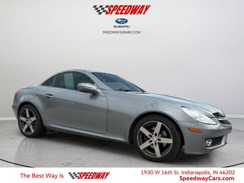Used 2009 Mercedes-Benz SLK 300 image 1