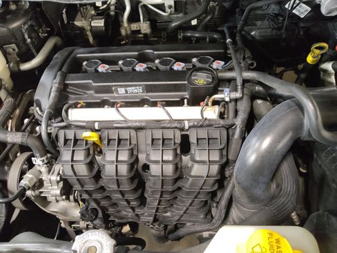 Used 2020 Dodge Journey SE w/ SE Popular Equipment Group FWD image 30