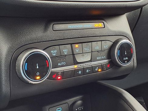 Used 2023 Ford Escape Active image 22