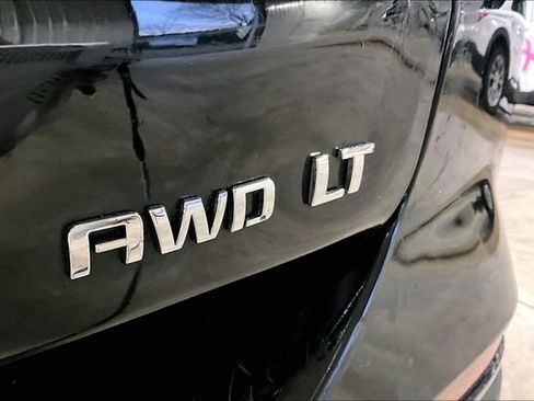 Used 2023 Chevrolet Equinox LT AWD/4WD image 26