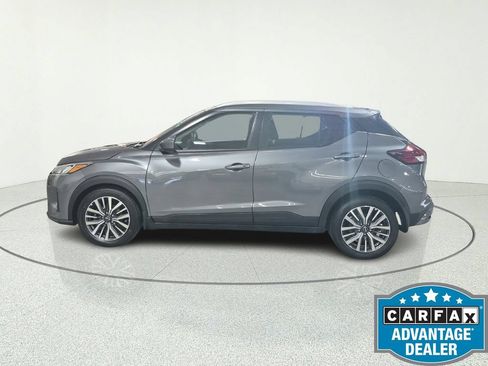 Used 2023 Nissan Kicks SV FWD image 4