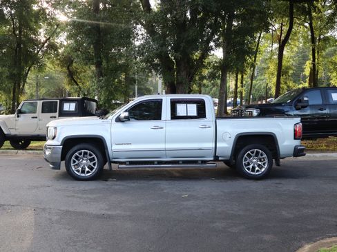 Used 2018 GMC Sierra 1500 SLT w/ SLT Premium Package AWD/4WD image 6